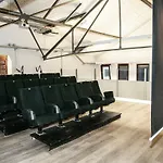 Casino Whirlpool-sauna-kino-indoor Basketball * Höhr-Grenzhausen