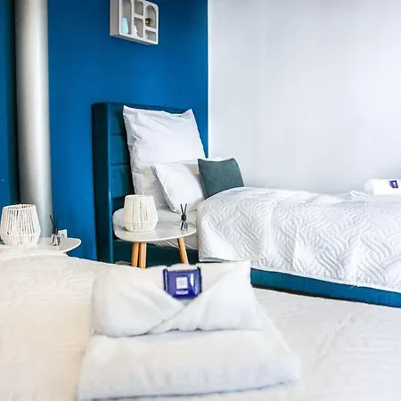 Vakantiehuis Casino Whirlpool-sauna-kino-indoor Basketball *