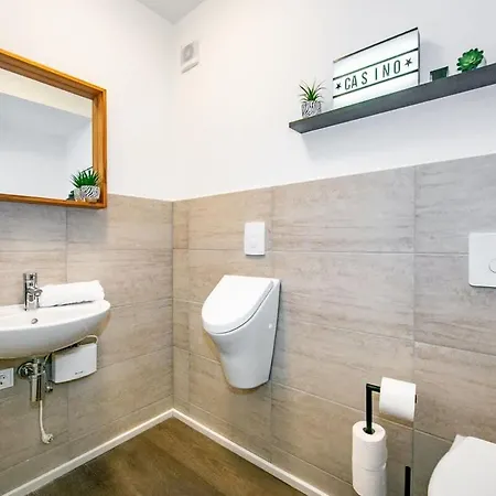Casino Whirlpool-sauna-kino-indoor Basketball Höhr-Grenzhausen