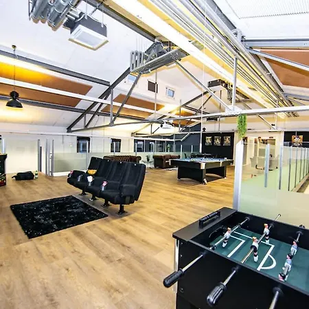 Casino Whirlpool-sauna-kino-indoor Basketball Höhr-Grenzhausen