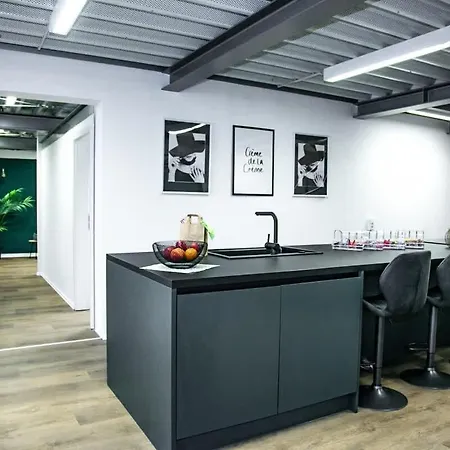 Casino Whirlpool-sauna-kino-indoor Basketball * Höhr-Grenzhausen