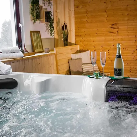 Casino Whirlpool-sauna-kino-indoor Basketball * Höhr-Grenzhausen